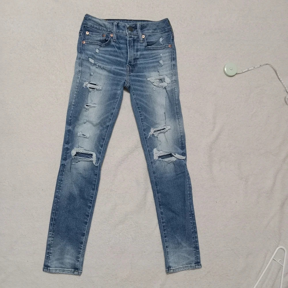American Eagle EUC Airflex360 Distressed Denim Skinny Jeans size 26×28